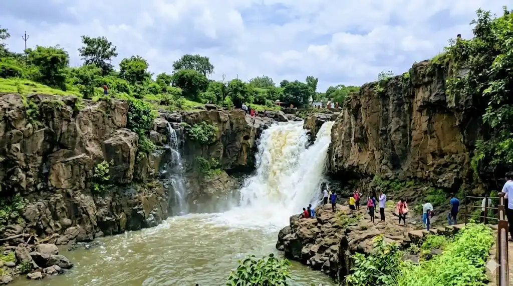 Someshwar Waterfall